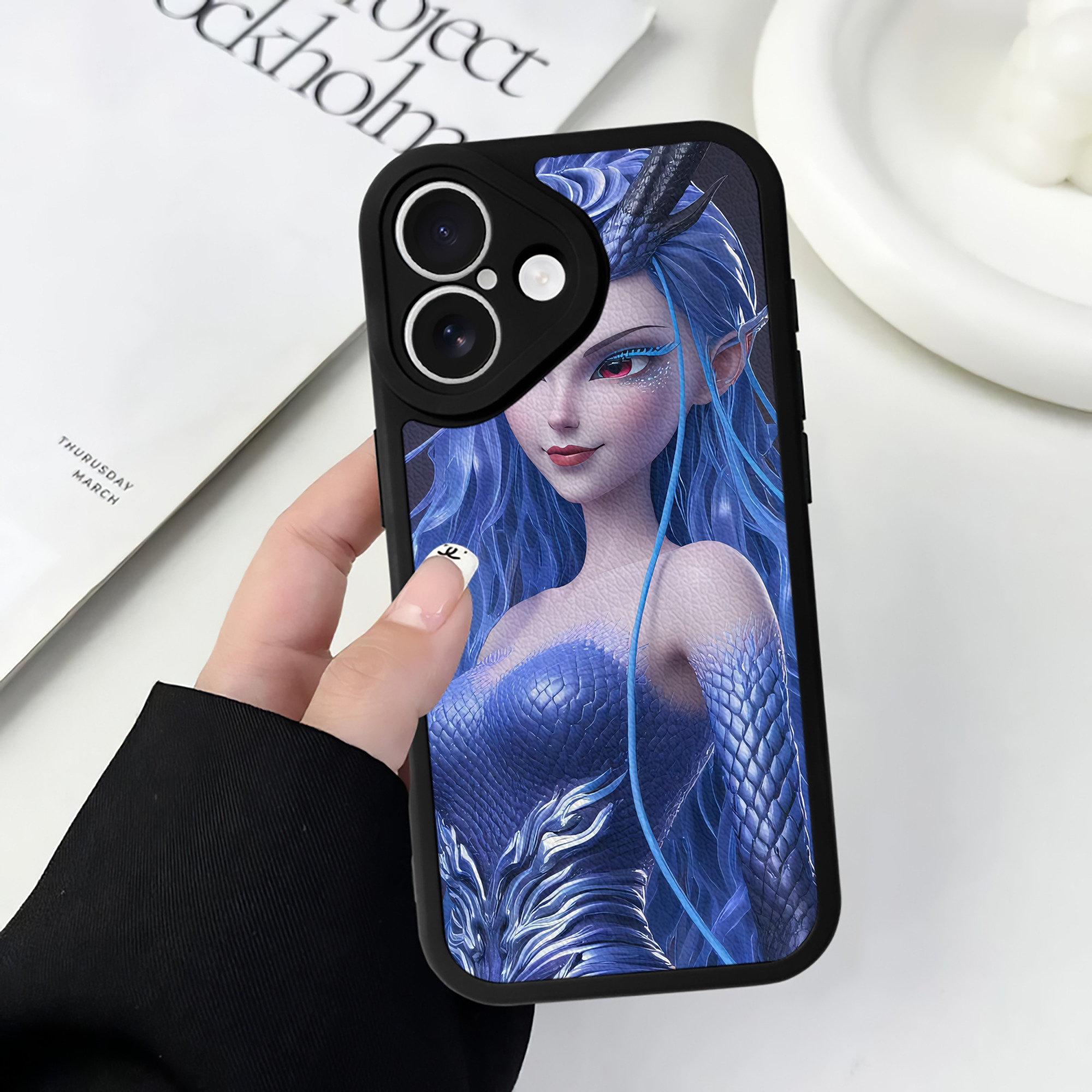 （画像用） Ne Zha 2 ナタ 魔童の大暴れ 【iPhone 16シリーズ対応】シリコンスマホケース（レザー調） 材質：シリコン
